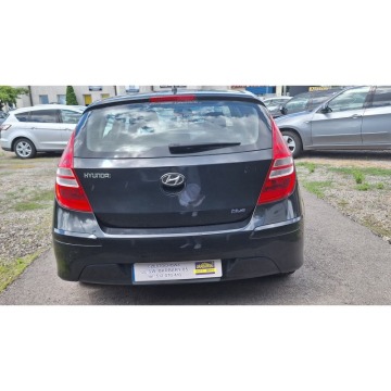 Hyundai i30  Hatchback 2011,  1.4 benzyna - Na sprzedaż za 12 900 zł - Częstochowa - zdjęcie 7