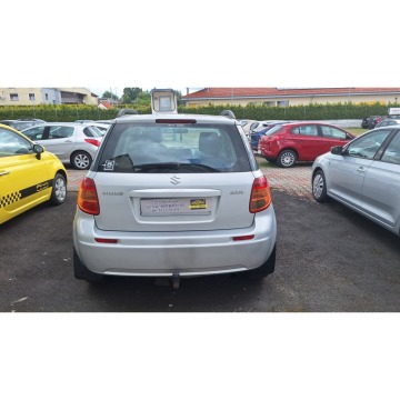 Suzuki SX4  Hatchback 2007,  1.6 diesel - Na sprzedaż za 12 900 zł - Częstochowa - zdjęcie 5