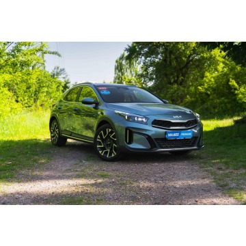 Kia   Hatchback 2025,  1.5 benzyna, automat - Na sprzedaż za 89 999 zł - Łódź - zdjęcie 2