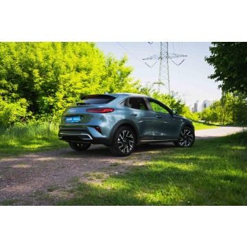 Kia   Hatchback 2025,  1.5 benzyna, automat - Na sprzedaż za 89 999 zł - Łódź - zdjęcie 6