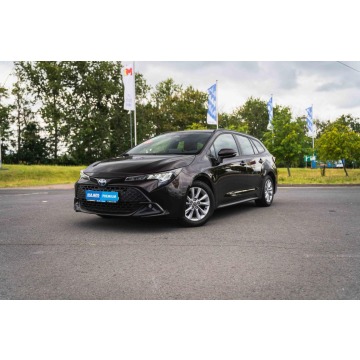 Toyota Corolla  Kombi 2023,  1.8 benzyna, automat - Na sprzedaż za 93 999 zł - Katowice - zdjęcie 2