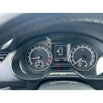 Skoda Octavia  Sedan/Limuzyna 2018,  1.6 diesel - Na sprzedaż za 34 500 zł - Nowe Iganie - zdjęcie 11