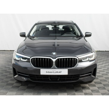 BMW Seria 5  Kombi 2022,  2.0 benzyna, automat - Na sprzedaż za 129 840 zł - Gdańsk - zdjęcie 7