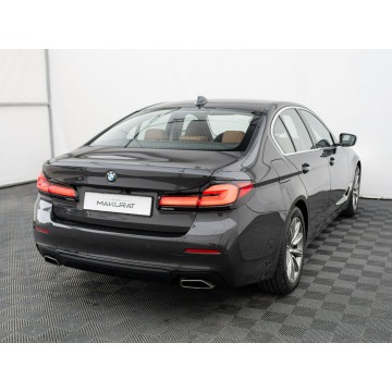 BMW Seria 5  Sedan/Limuzyna 2021,  2.0 benzyna, automat - Na sprzedaż za 119 840 zł - Gdańsk - zdjęcie 5