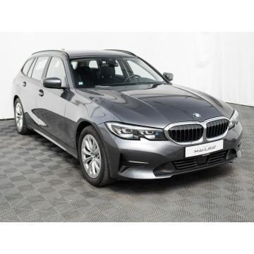 BMW Seria 3  Kombi 2022,  2.0 benzyna, automat - Na sprzedaż za 84 850 zł - Gdynia - zdjęcie 3