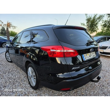 Ford Focus  Kombi 2015,  1.5 diesel - Na sprzedaż za 21 999 zł - Nowe Sójki - zdjęcie 8