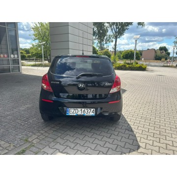 Hyundai i20  Hatchback 2014,  1.2 benzyna - Na sprzedaż za 19 900 zł - Zduńska Wola - zdjęcie 7