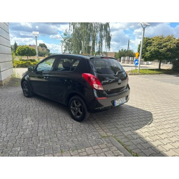 Hyundai i20  Hatchback 2014,  1.2 benzyna - Na sprzedaż za 19 900 zł - Zduńska Wola - zdjęcie 10