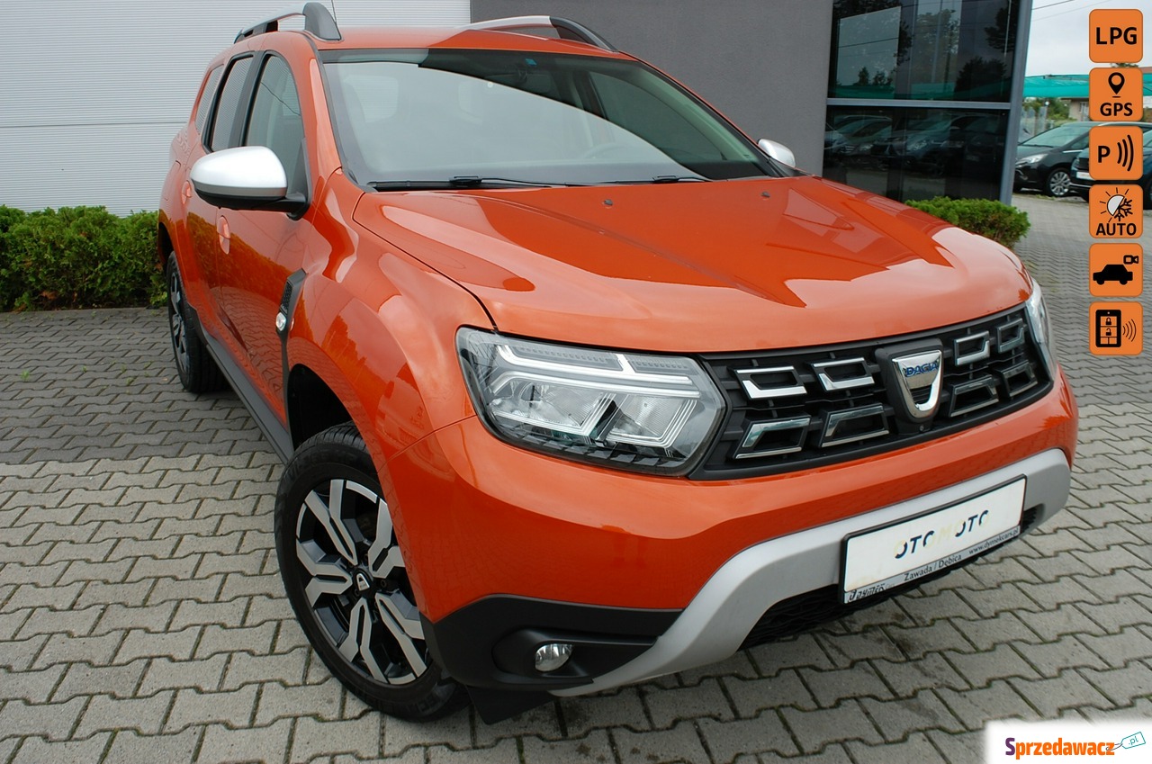 Dacia Duster - Lift,Benz+gaz.Kamera...