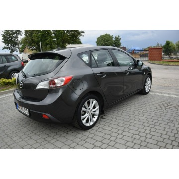 Mazda 3  Hatchback 2011,  1.6 benzyna - Na sprzedaż za 24 300 zł - Majdan Sieniawski - zdjęcie 11