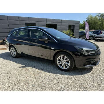 Opel Astra  Kombi 2022,  1.3 benzyna, automat - Na sprzedaż za 59 900 zł - Pęcice - zdjęcie 4