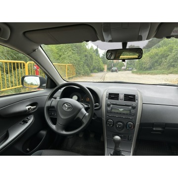 Toyota Corolla  Sedan/Limuzyna 2007,  1.6 benzyna - Na sprzedaż za 18 999 zł - Gostyń - zdjęcie 9