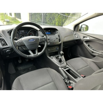 Ford Focus  Hatchback 2016,  1.0 benzyna - Na sprzedaż za 19 800 zł - Wejherowo - zdjęcie 9