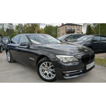 BMW Seria 7  Sedan/Limuzyna 2015,  3.0 diesel, automat - Na sprzedaż za 61 900 zł - Częstochowa - zdjęcie 7