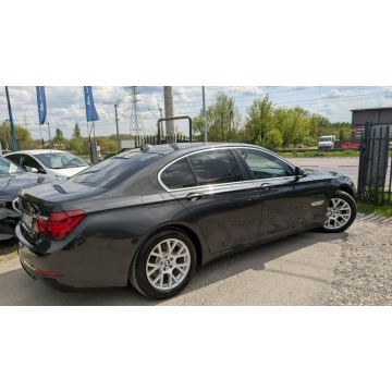 BMW Seria 7  Sedan/Limuzyna 2015,  3.0 diesel, automat - Na sprzedaż za 61 900 zł - Częstochowa - zdjęcie 11