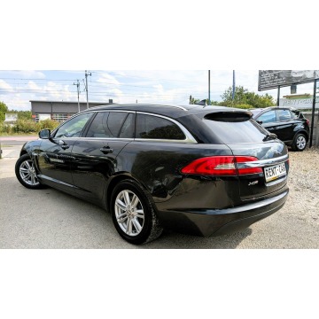 Jaguar XF  Kombi 2012,  2.2 diesel, automat - Na sprzedaż za 29 900 zł - Częstochowa - zdjęcie 8