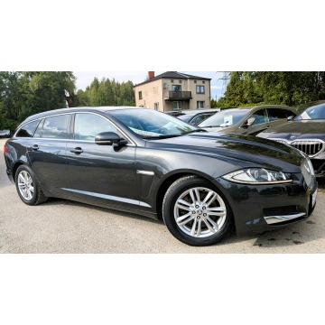 Jaguar XF  Kombi 2012,  2.2 diesel, automat - Na sprzedaż za 29 900 zł - Częstochowa - zdjęcie 7