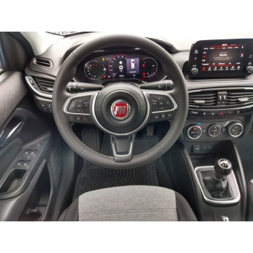 Fiat Tipo  Hatchback 2022,  1.0 benzyna - Na sprzedaż za 56 900 zł - Tychy - zdjęcie 9