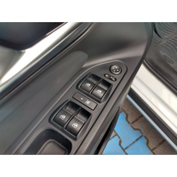 Fiat Tipo  Hatchback 2022,  1.0 benzyna - Na sprzedaż za 56 900 zł - Tychy - zdjęcie 11