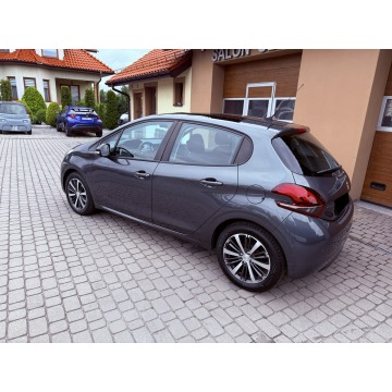 Peugeot 208  Hatchback 2017,  1.2 benzyna - Na sprzedaż za 29 900 zł - Orzech - zdjęcie 10