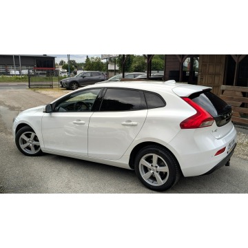 Volvo V40  Hatchback 2017,  2.0 diesel - Na sprzedaż za 35 900 zł - Częstochowa - zdjęcie 10