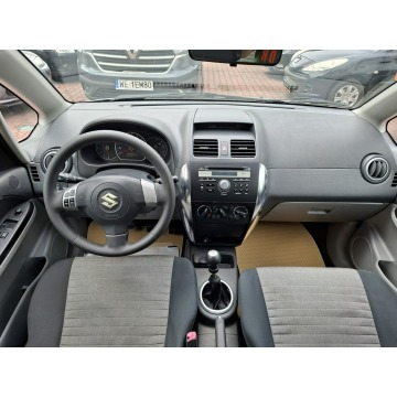 Suzuki SX4  Hatchback 2009,  1.6 benzyna - Na sprzedaż za 21 400 zł - Lublin - zdjęcie 2