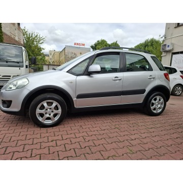 Suzuki SX4  Hatchback 2009,  1.6 benzyna - Na sprzedaż za 21 400 zł - Lublin - zdjęcie 7