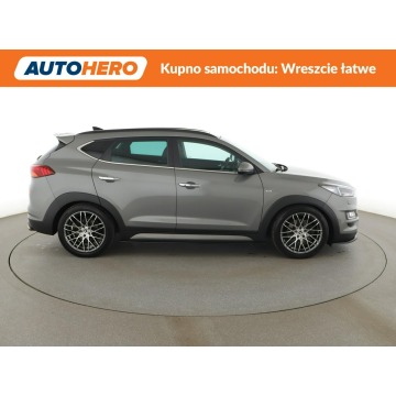 Hyundai Tucson  SUV 2019,  2.0 diesel, automat - Na sprzedaż za 77 700 zł - Warszawa - zdjęcie 9