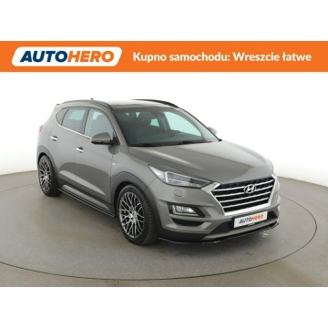 Hyundai Tucson  SUV 2019,  2.0 diesel, automat - Na sprzedaż za 77 700 zł - Warszawa - zdjęcie 10