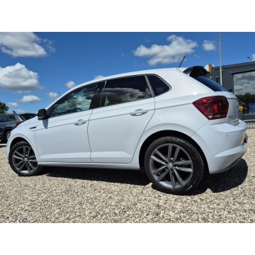 Volkswagen Polo  Hatchback 2019,  1.0 benzyna, automat - Na sprzedaż za 64 900 zł - Łosino - zdjęcie 2