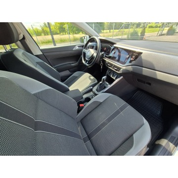 Volkswagen Polo  Hatchback 2019,  1.0 benzyna, automat - Na sprzedaż za 64 900 zł - Łosino - zdjęcie 12