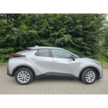 Toyota C-HR  SUV 2024,  1.8 hybryda, automat - Na sprzedaż za 99 999 zł - Balice - zdjęcie 7