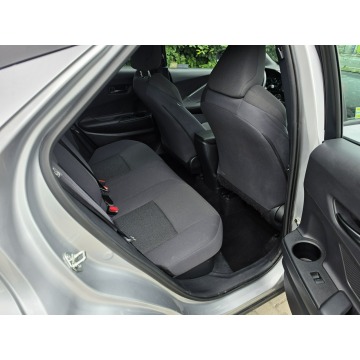 Toyota C-HR  SUV 2024,  1.8 hybryda, automat - Na sprzedaż za 99 999 zł - Balice - zdjęcie 11