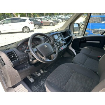 Peugeot Boxer 2022,  2.2 diesel - Na sprzedaż za 73 677 zł - Pęcice - zdjęcie 12