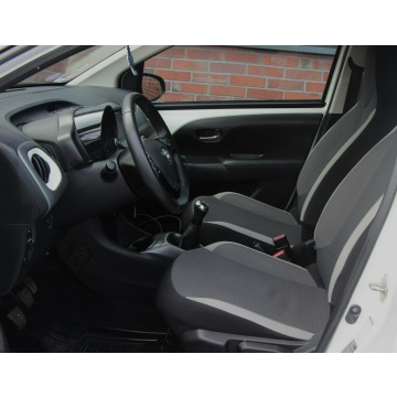 Toyota Aygo  Hatchback 2021,  1.0 benzyna - Na sprzedaż za 38 990 zł - Mysłowice - zdjęcie 10