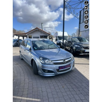 Opel Astra - Astra Opc, 2 komplety kluczy, 2 komplety kół,