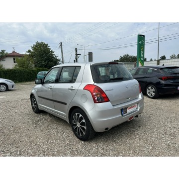 Suzuki Swift  Hatchback 2009,  1.3 benzyna+LPG - Na sprzedaż za 12 900 zł - Warszawa - zdjęcie 7