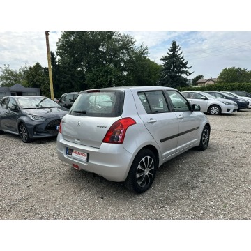 Suzuki Swift  Hatchback 2009,  1.3 benzyna+LPG - Na sprzedaż za 12 900 zł - Warszawa - zdjęcie 9