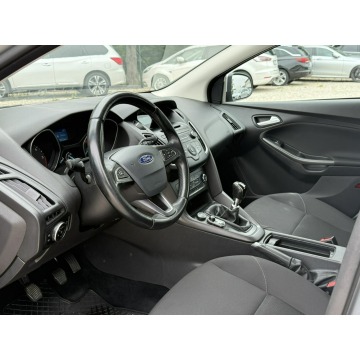Ford Focus  Kombi 2017,  1.5 diesel - Na sprzedaż za 27 800 zł - Pęcice - zdjęcie 9