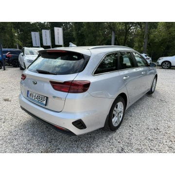 Kia Ceed  Kombi 2021,  1.6 diesel - Na sprzedaż za 52 800 zł - Pęcice - zdjęcie 6