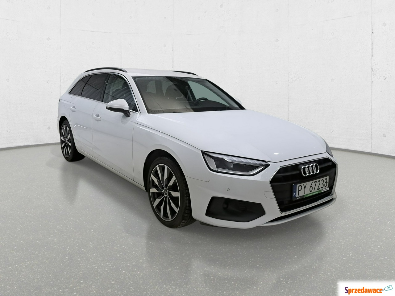 Audi A4 2023
