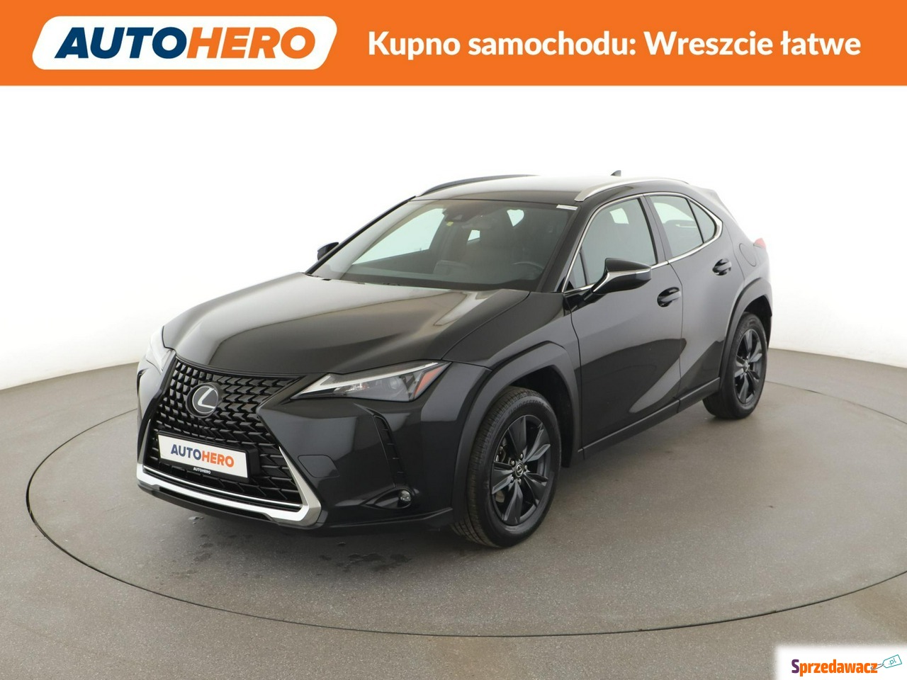 Lexus UX 2023