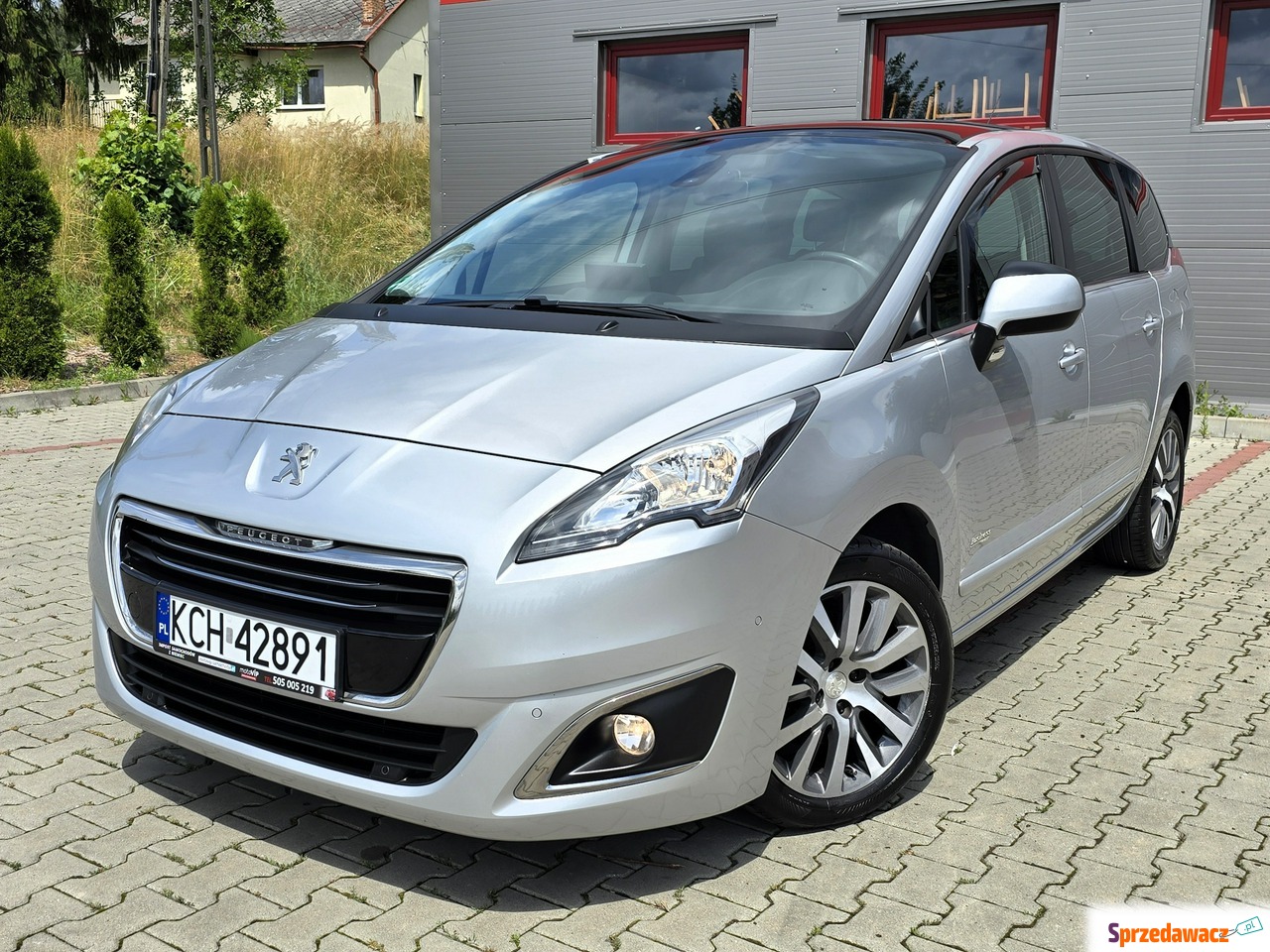 Peugeot 5008 2014