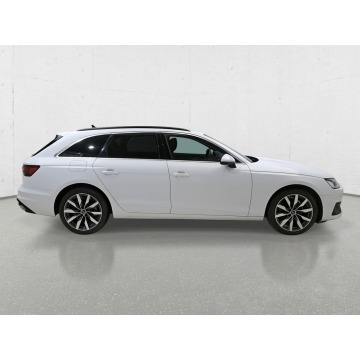Audi A4  Kombi 2023,  2.0 benzyna, automat - Na sprzedaż za 130 242 zł - Komorniki - zdjęcie 8