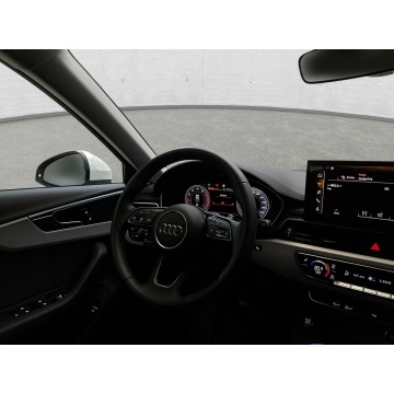 Audi A4  Kombi 2023,  2.0 benzyna, automat - Na sprzedaż za 130 242 zł - Komorniki - zdjęcie 10