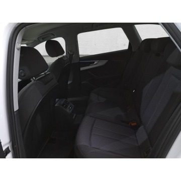 Audi A4  Kombi 2023,  2.0 benzyna, automat - Na sprzedaż za 130 242 zł - Komorniki - zdjęcie 12