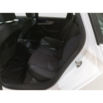 Audi A4  Sedan/Limuzyna 2023,  2.0 benzyna, automat - Na sprzedaż za 131 336 zł - Komorniki - zdjęcie 12