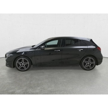 Mercedes - Benz A-klasa  Hatchback 2024,  1.3 benzyna, automat - Na sprzedaż za 136 940 zł - Komorniki - zdjęcie 4