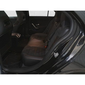 Mercedes - Benz A-klasa  Hatchback 2024,  1.3 benzyna, automat - Na sprzedaż za 136 940 zł - Komorniki - zdjęcie 12