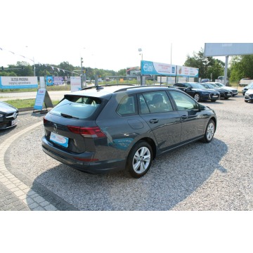 Volkswagen Golf  Kombi 2022,  2.0 diesel - Na sprzedaż za 67 900 zł - Warszawa - zdjęcie 6